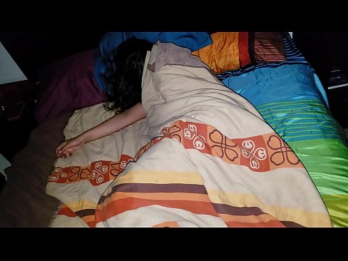 ❤️ Semeordea bere amaorde gazteari errieta egiten dio lo egiten duen bitartean. ️❌ Porno gurean eu.onlyindianpornx.ru ❌️❤