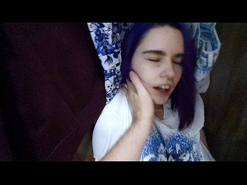 ❤️ Nire ahizpa armairuan aurkitu eta lagundu zion esperma ️❌ Porno gurean eu.onlyindianpornx.ru ❌️❤